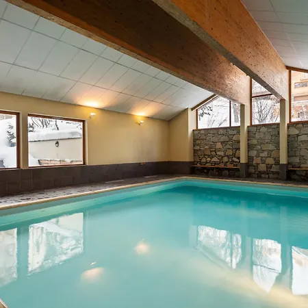 Travelski Home Select - Residence Les Chalets Du Galibier 4 Etoiles * Valloire